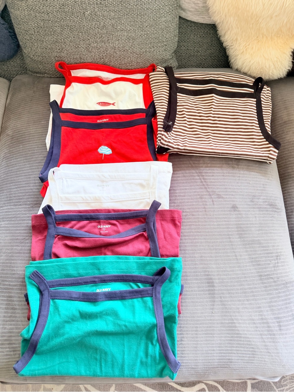 Bundle of new but washed once never worn Old Navy Tank Tops